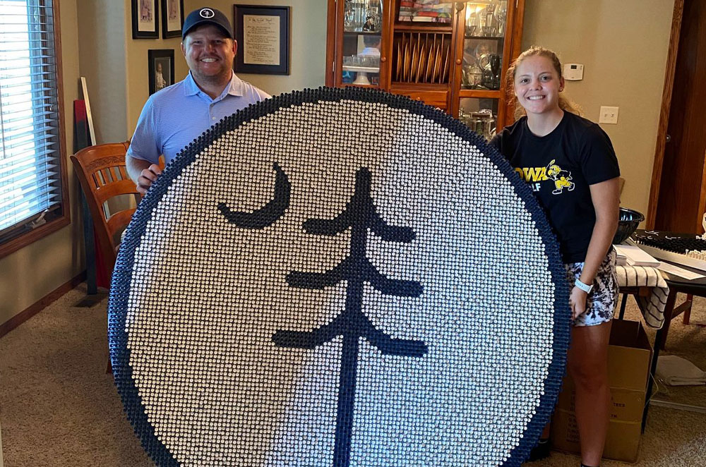 The Tree Farm Golf Course in Batesburg, South Carolina. For them, she built a five-foot replica of the course logo using 10,643 tees.